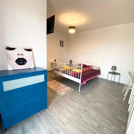 35 Passi dal mare B&B-3